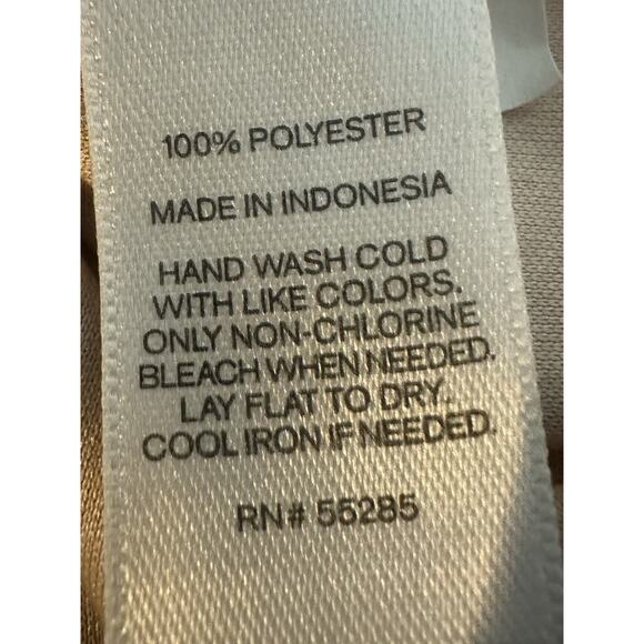 EXPRESS Sheer Tulle Ruffle Top Sz L Coquette Fairy Boho Romantic Rose Bud - Picture 5 of 10